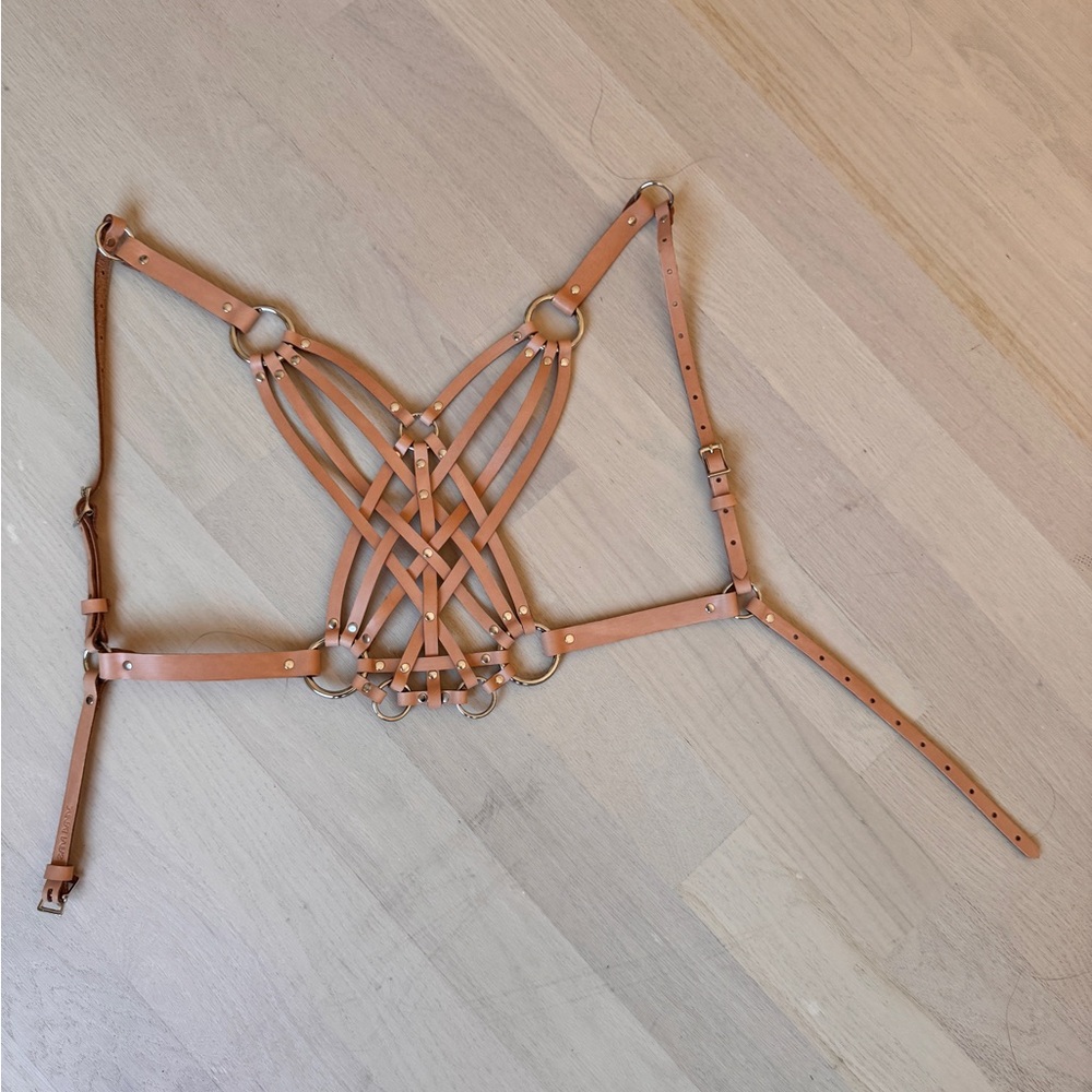 Zana Bayne Leather Harness Women Accessories - Picture 2 of 5